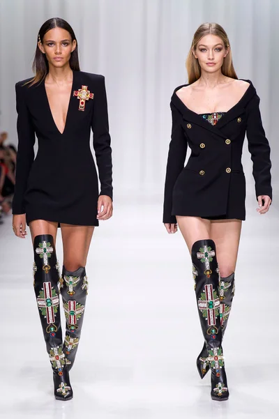 Look 64